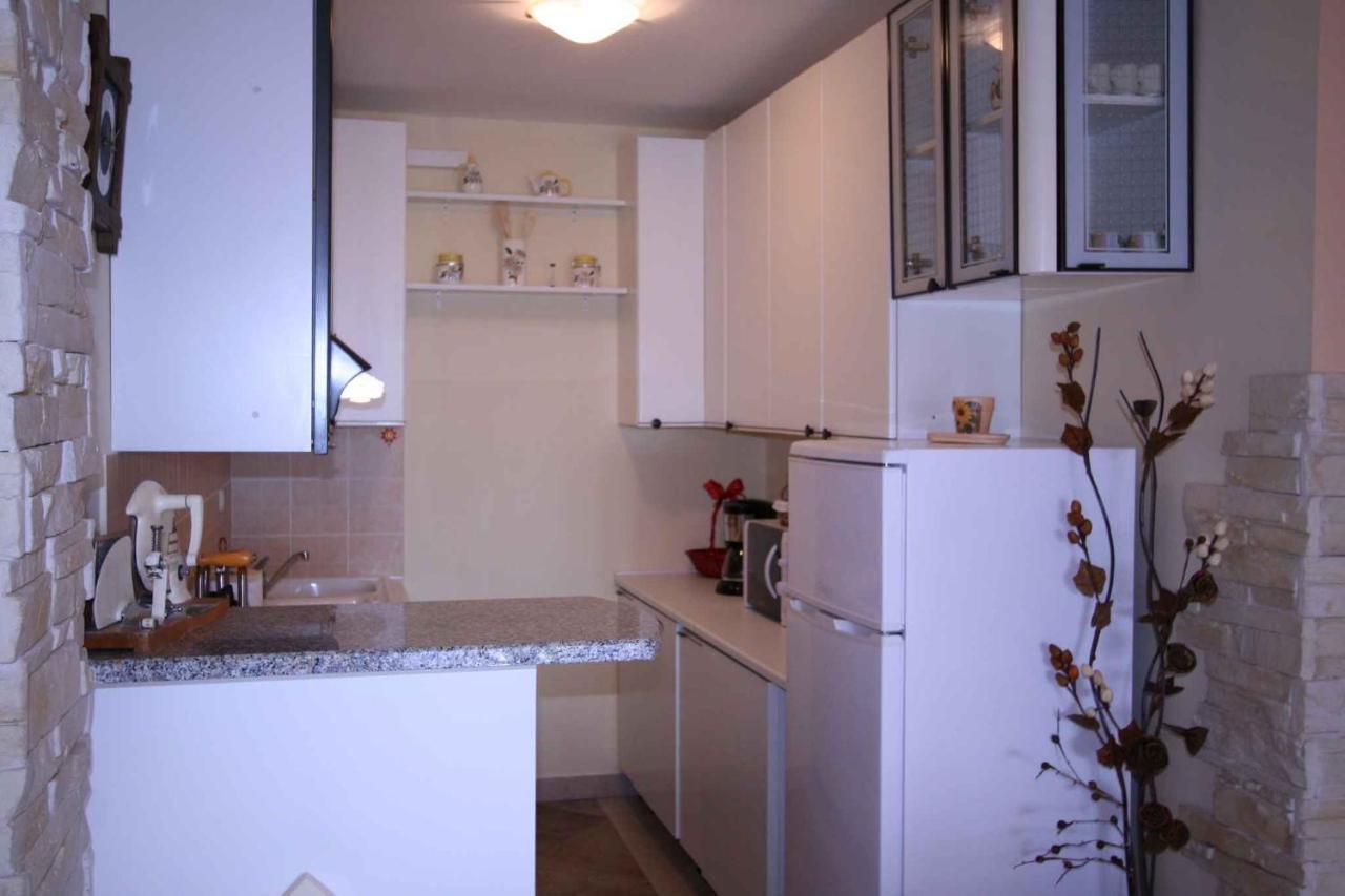 Apartments In Silo/Insel Krk 13442 Екстер'єр фото