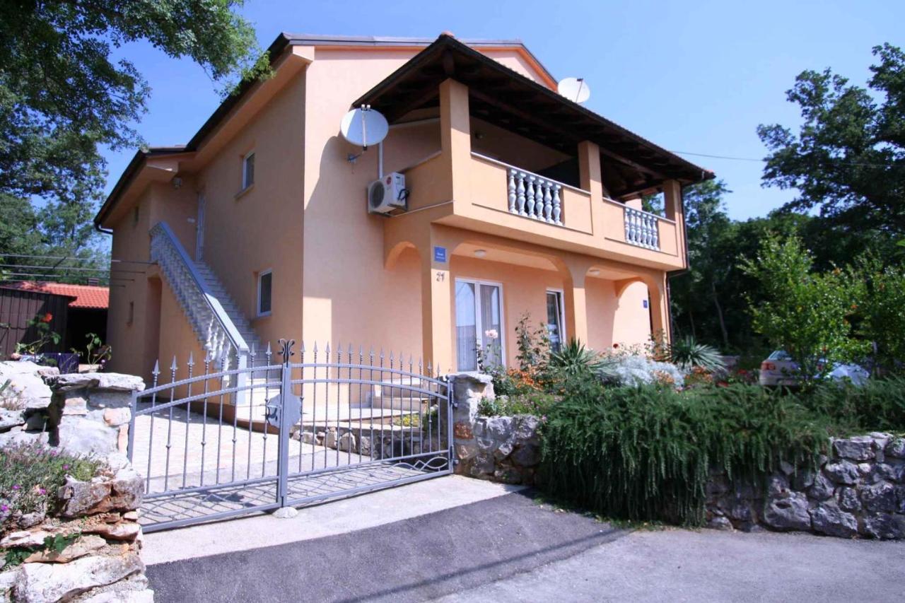 Apartments In Silo/Insel Krk 13442 Екстер'єр фото